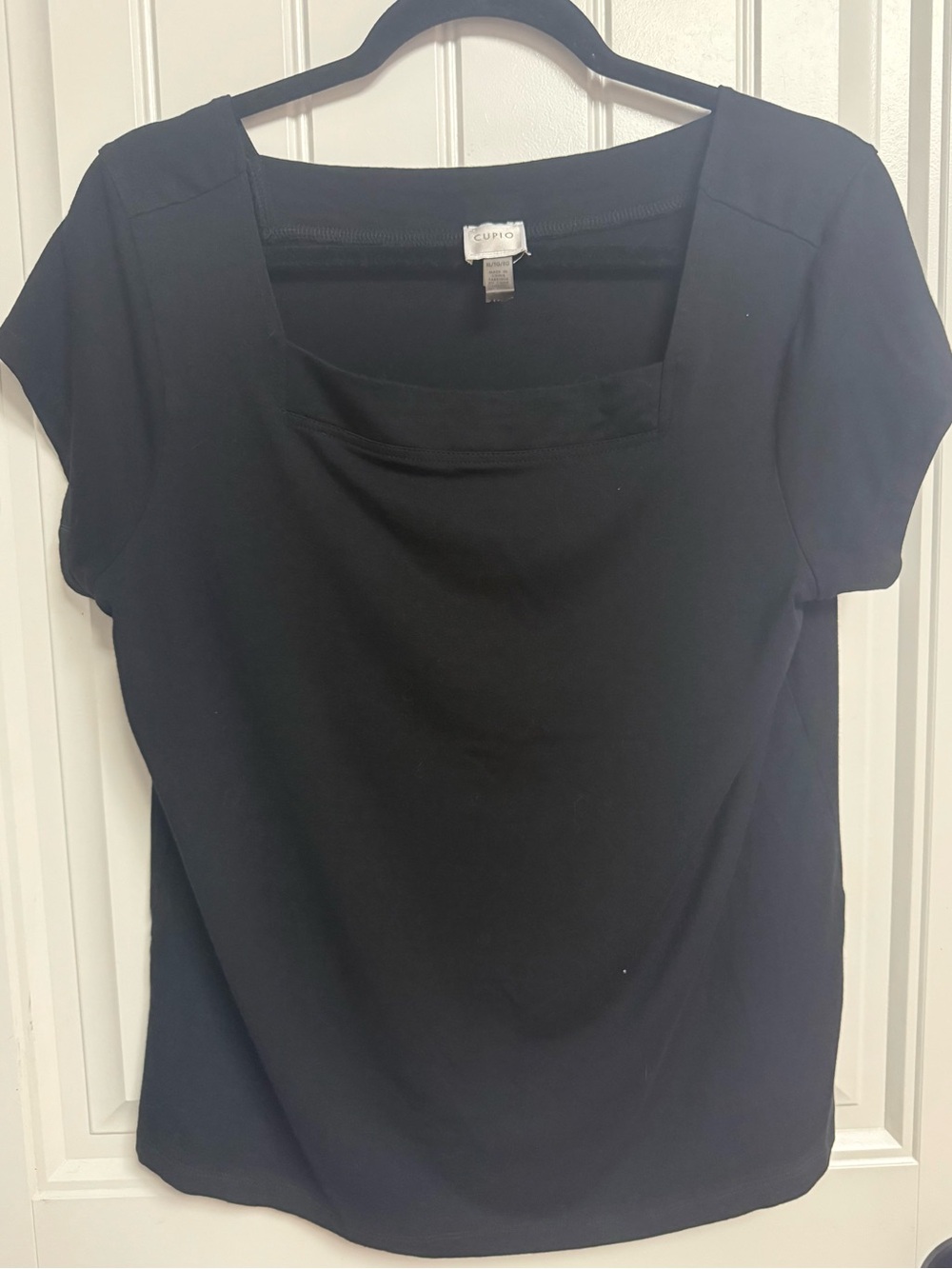 Cupio Black Short Sleeve Square Neck Women's Top